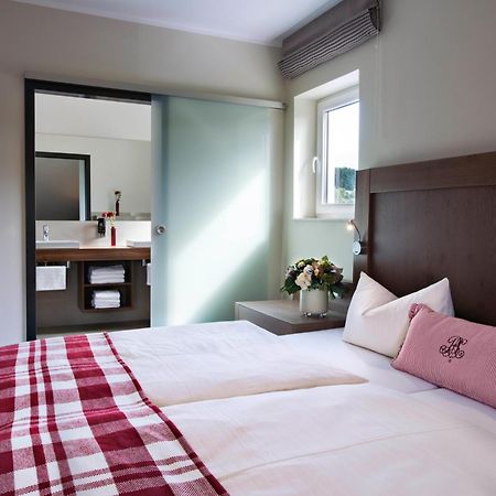 Best Western Hotel Brunnenhof Weibersbrunn Exterior foto