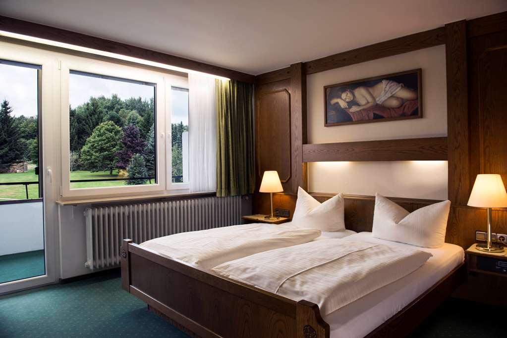 Best Western Hotel Brunnenhof Weibersbrunn Quarto foto